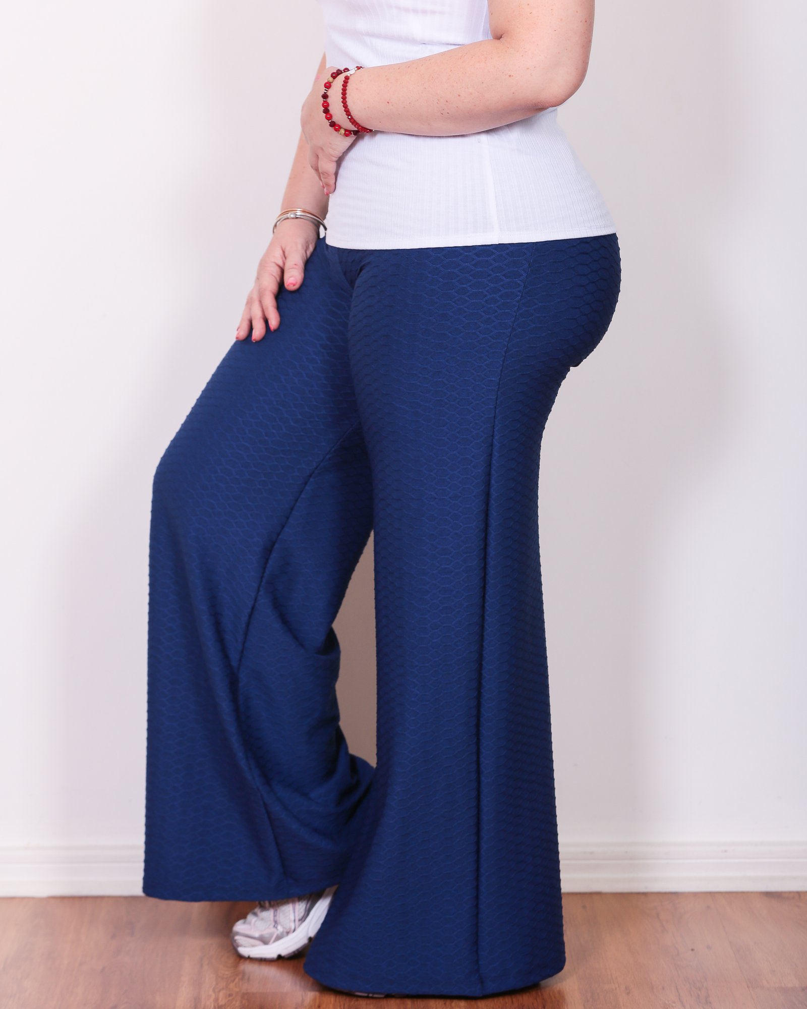 Pantalón bota ancha